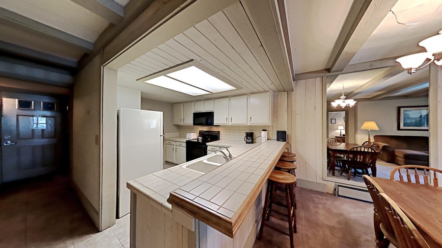 Full-Size Kitchen with Full-Size Appliances